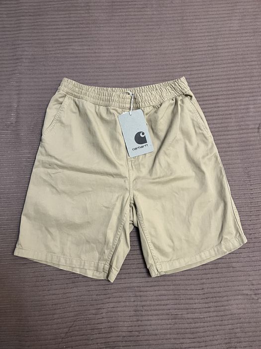 Шорты с биркой Carhartt модель серии Marv