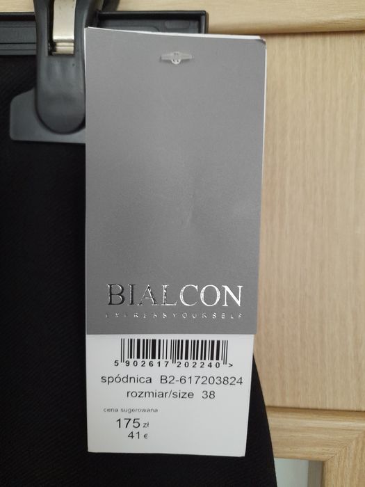 Nowa spódnica ołówkowa BIALCON r.38