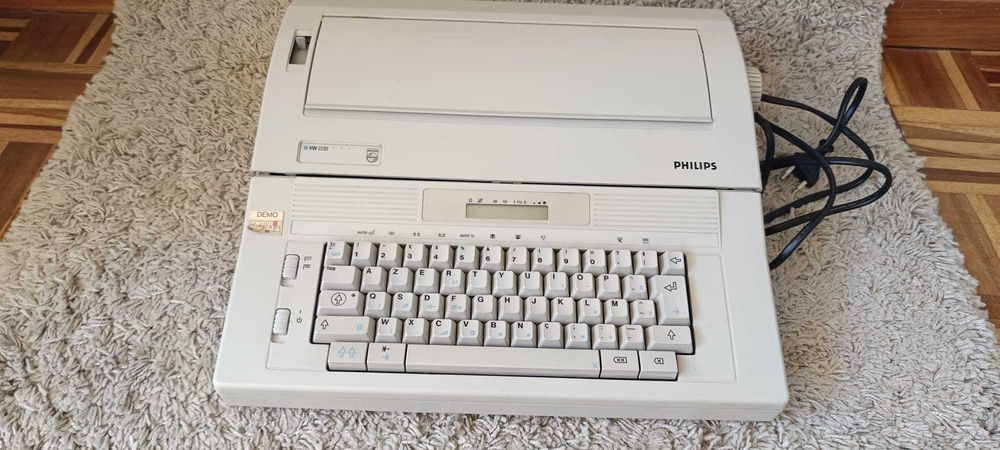 Máquina de escrever Elétrica Philips VW2230