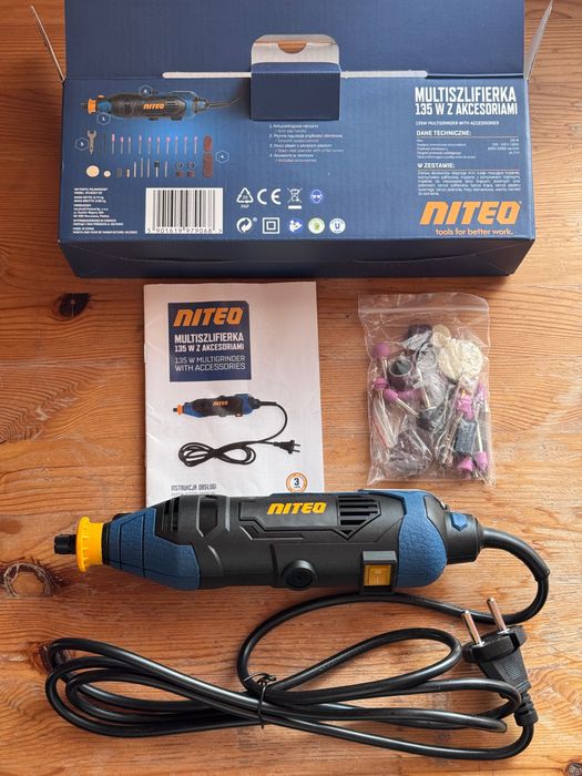 Multiszlifierka z akcesoriami, 135 W Niteo