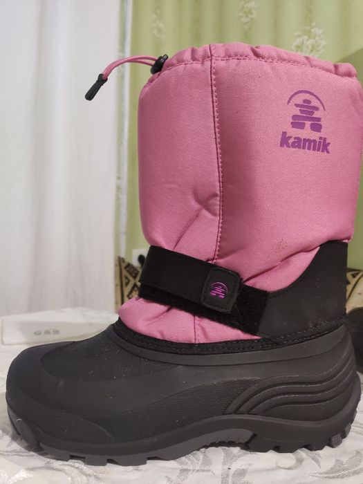 Спортивні ботінки