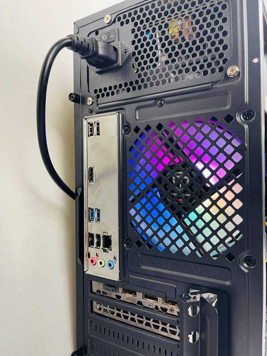 Ігровий ПК i3-10100F/RTX 3060ti/16gb ddr4/500SSD Игровой компьютер