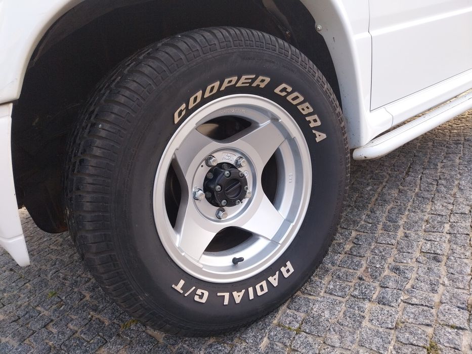 Pneus 295/50r15  Cooper Cobra