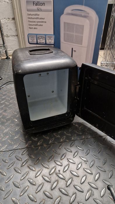 Lodówka termoelektryczna Kitchenmaster ETC6 6L – do mleka do ekspresu