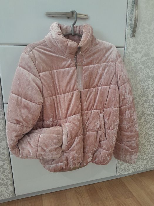 Куртка демісезонна