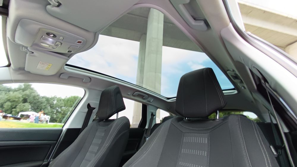 Peugeot 308  1.6 HDI Teto Panorâmico