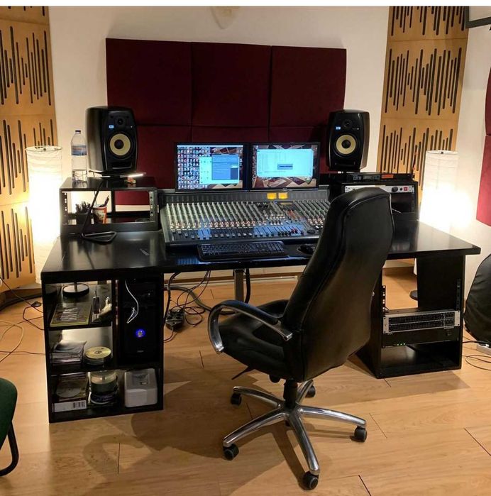 Allen & Heath GS-R24M com faders MOTORIZADOS