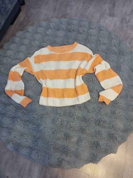Sweter damski krótki M