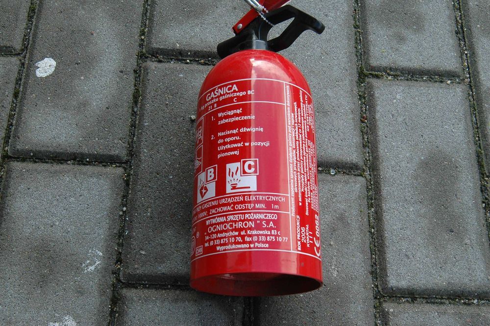 gaśnica ogniochron 1kg z mocowaniem na rzepy