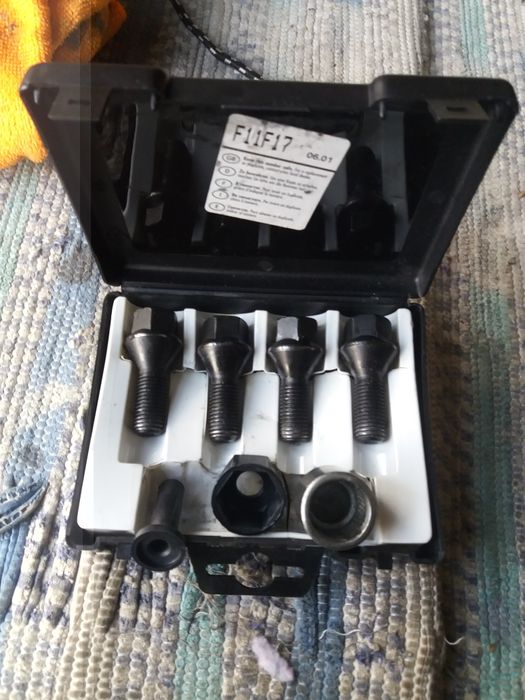 Pernos de Segurança