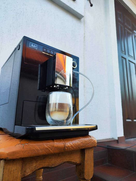 Кавомашина кофемашина Melitta Caffeo CI