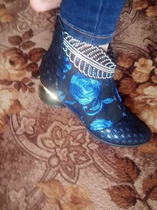 Черевички ексклюзивні стильні жіночі.