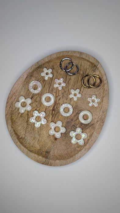 Kolczyki - glinka polimerowa - rękodzieło - świecą w ciemności