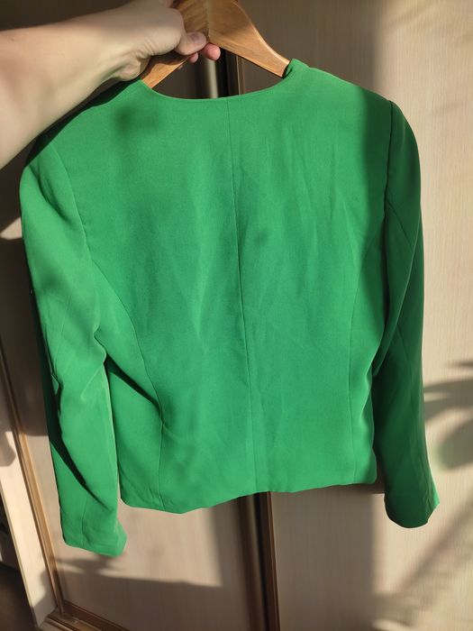 Піджак, жакет  жіночий с-м