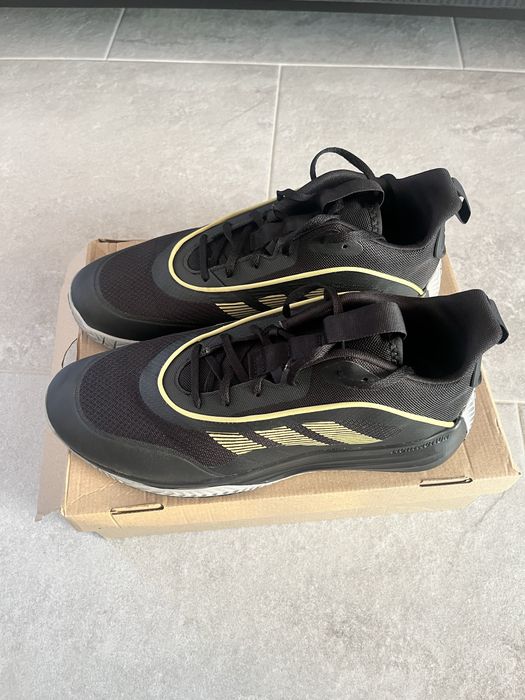 Adidas own the game 3 IF4566 14US 48.5