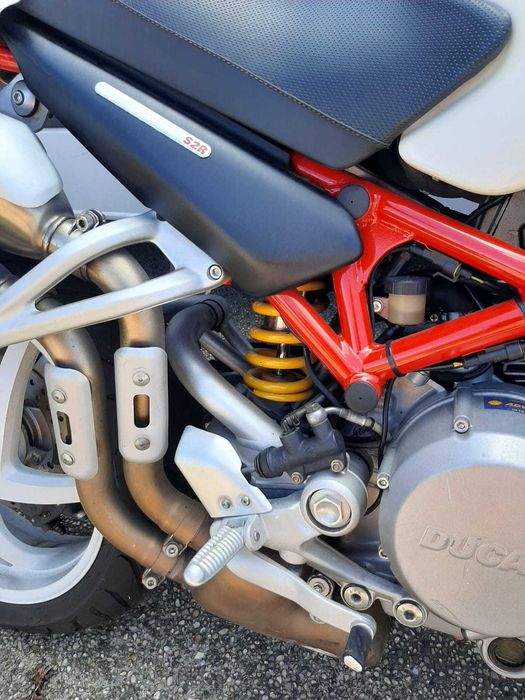 Ducati monster s2rs
2005r malowanie orginal s4rs przebieg 2400tys