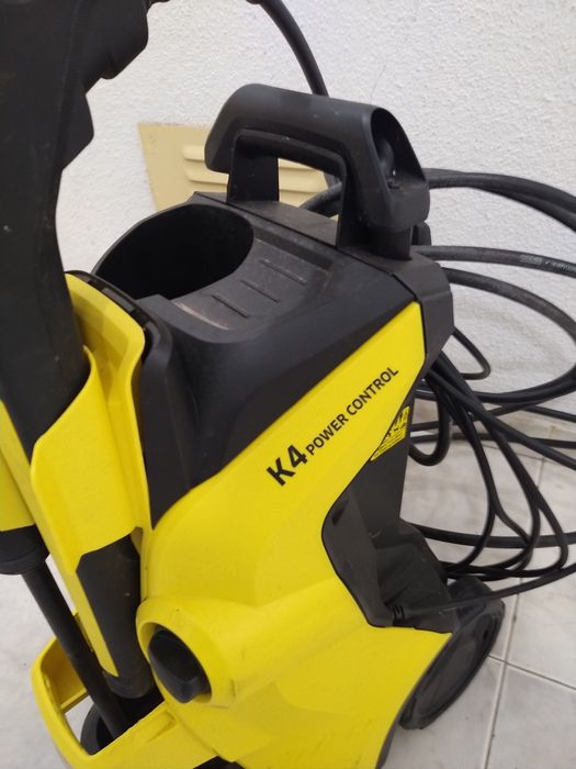 Alugo lavadora de alta pressão Karcher