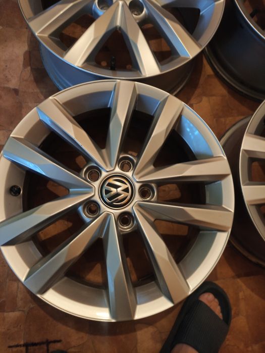 Продам комплект дисків 5х112 VW