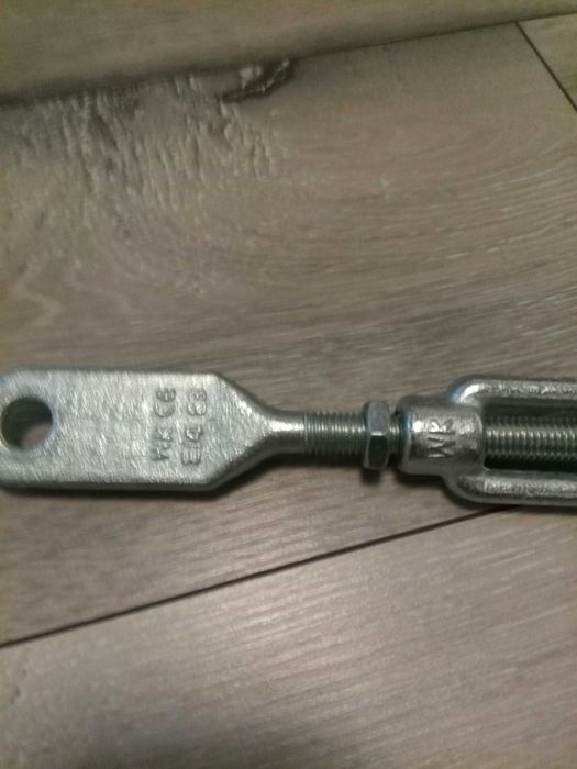 Rzymska kwasoodporna śruba M12 oko-oko.