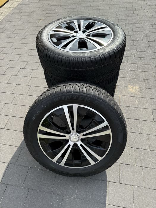 Диски з резиною на Мерседес Е 212 213 розмір R17 в чудовому стані
