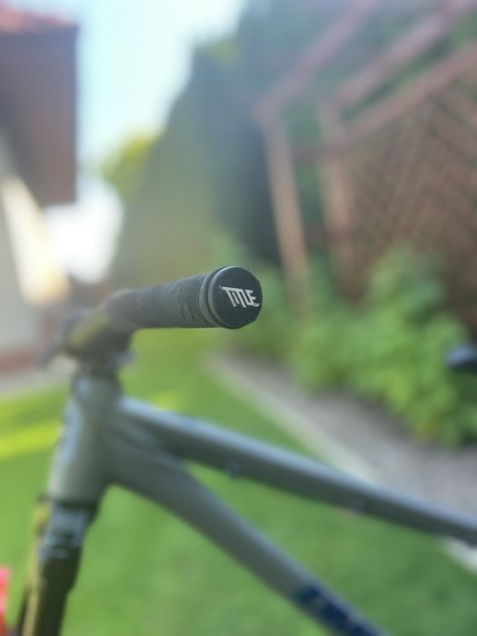 Dmr rhythm | Title | Chromag | Dartmoor | Dt Swiss | Burgtec | :)