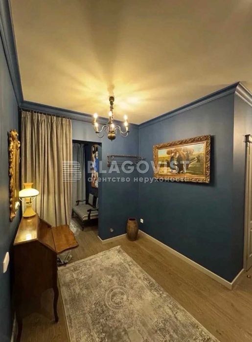Простора 2-кімнатна квартира 95 м² біля метро Вирлиця, м.Харківська