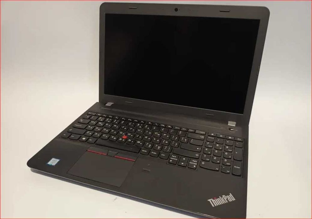 Lenovo ThinkPad E560 разборка,матрица,плата,акб рабочий,зарядное,клавиатура,некоторые запчасти корпуса
