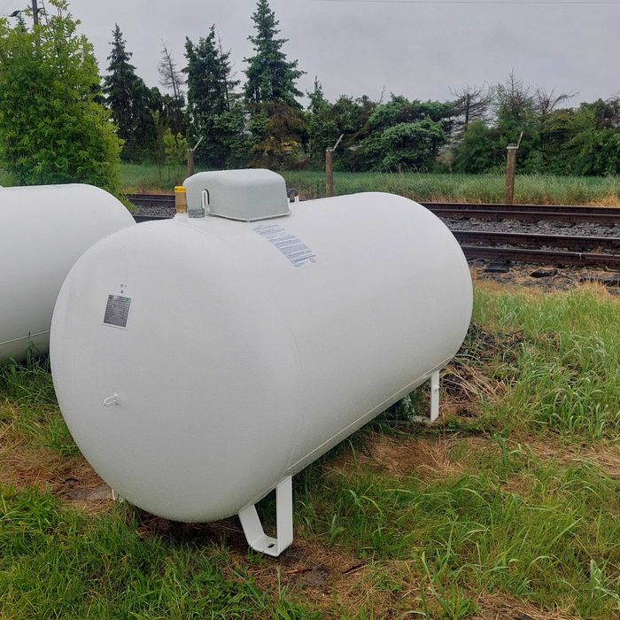Zbiornik na gaz płynny LPG 2700 litrów naziemny