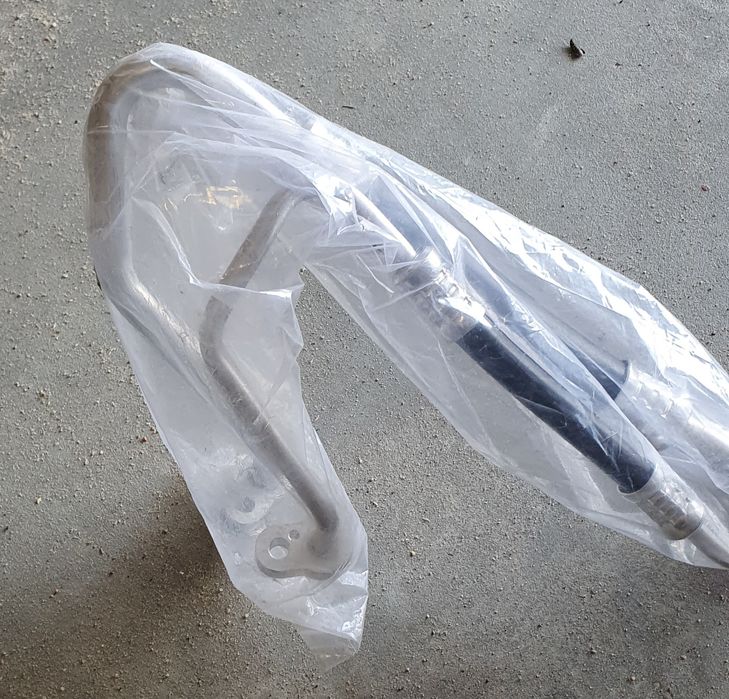 Przewód wąż klimatyzacji VW passat sharan Seat alhambra