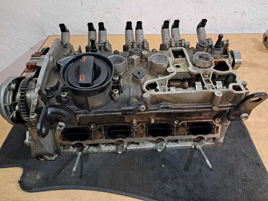 Głowica wałki pokrywa AUDI A4 B8 A5 8T VW 2.0 TSI TFSI CCZ CAW CCT CFB