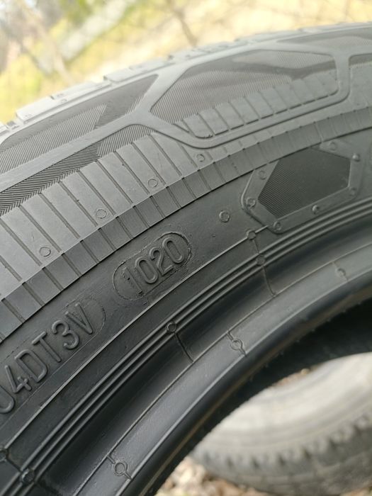 215/60R17C Continental Vancontact Eco z 2020r 7mm Faktura