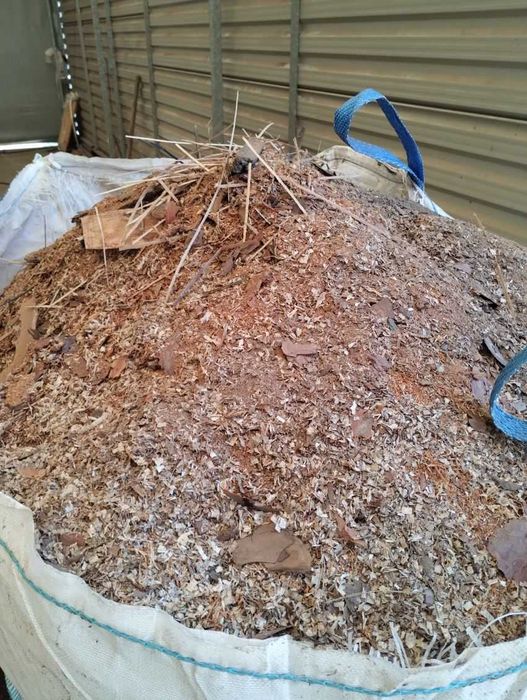 Oddam troty brudne za darmo