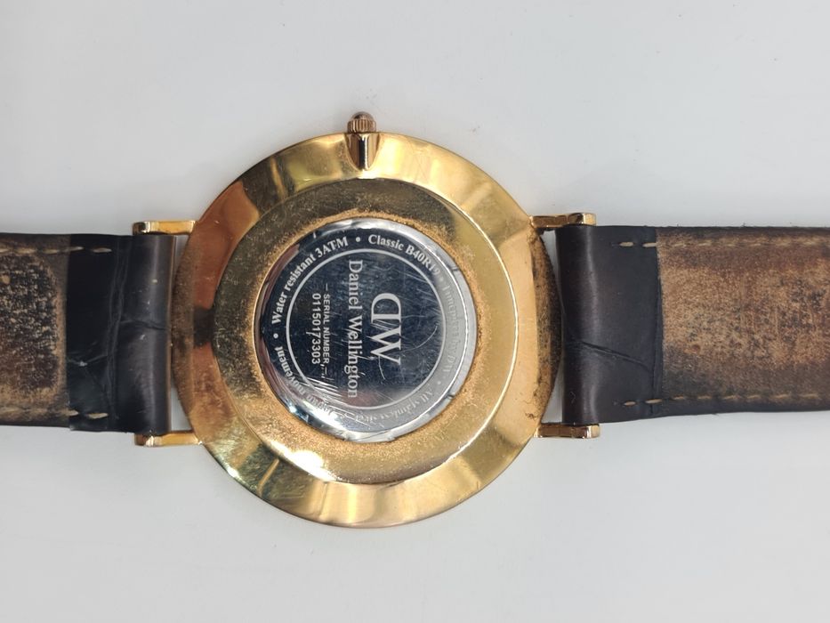 Relógio homem DANIEL WELLINGTON Classic Shefield