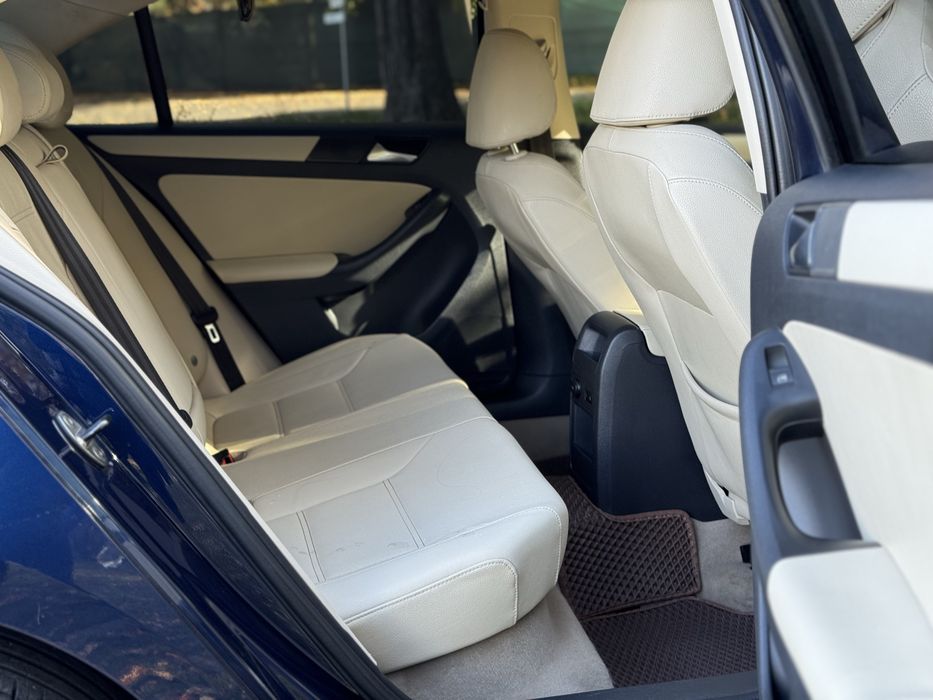 Volkswagen Jetta 2.5 2012