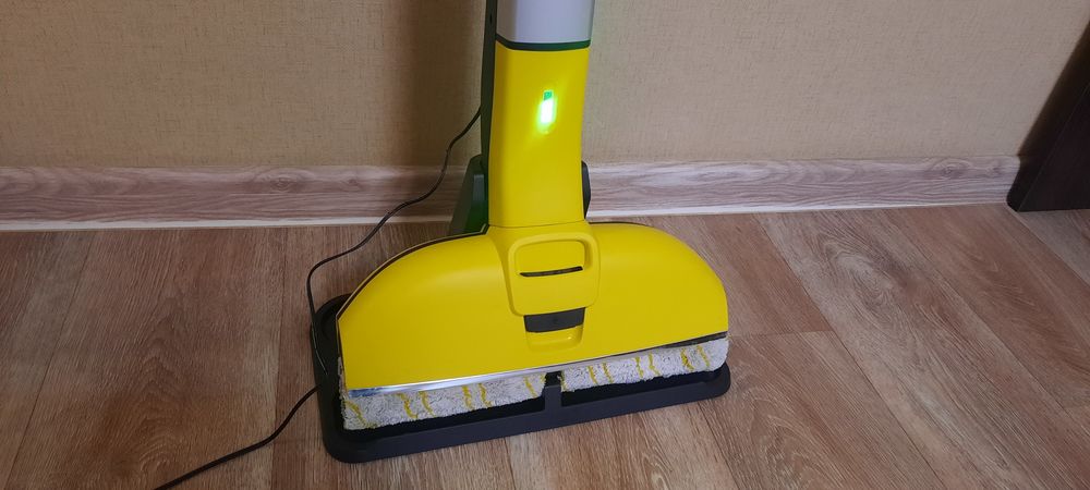 Електрошвабра Karcher FC3