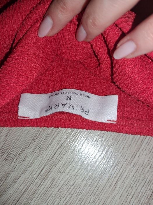 Топ яскравий primark