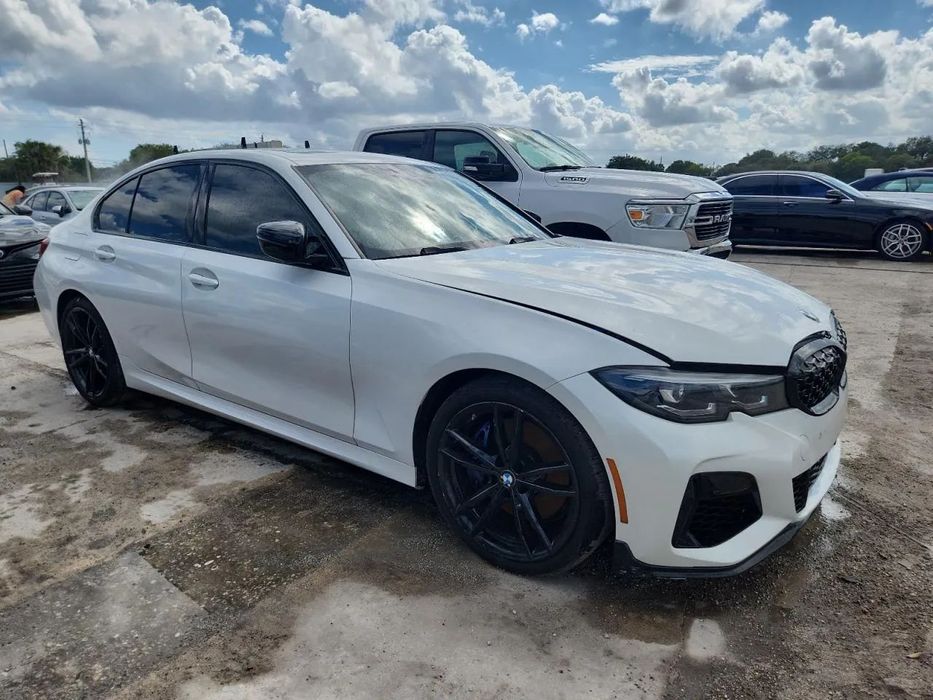 BMW Seria 3 Mpakiet, niski przebieg, dobra historia - auto w transporcie