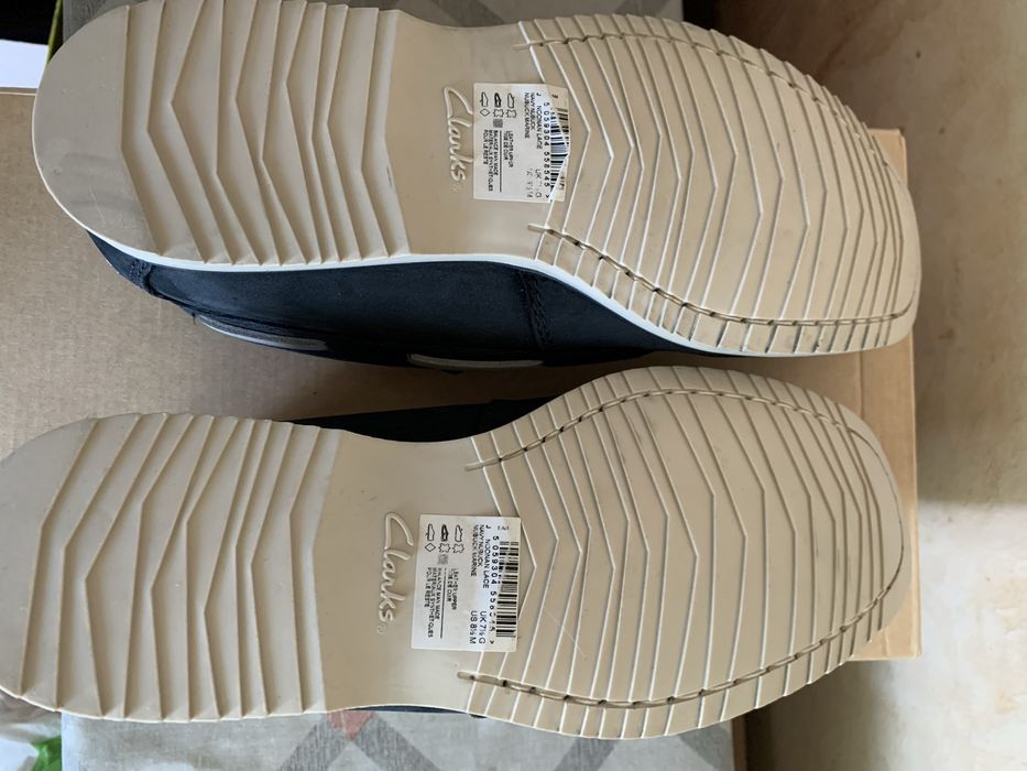 Clarks нові туфлі