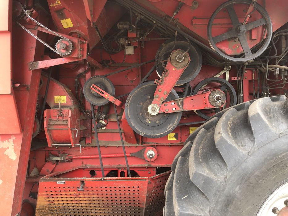 Продам комбайн Massey ferguson 38