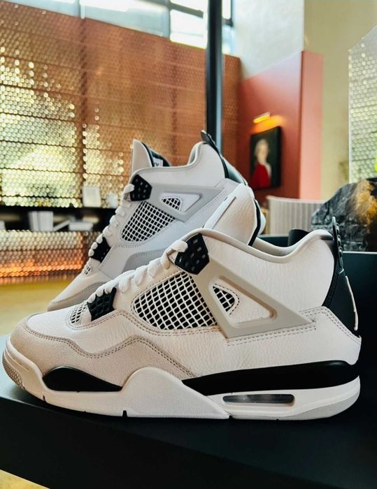 Sneakersy Męskie Jordan 4 Retro Military Black