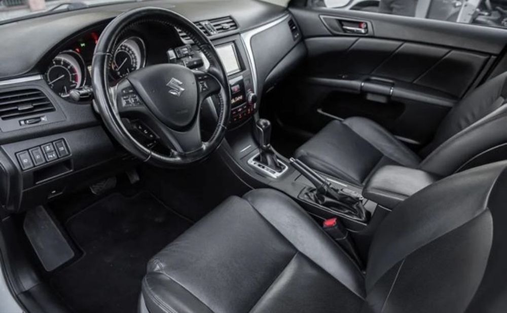 Suzuki Kizashi 2010