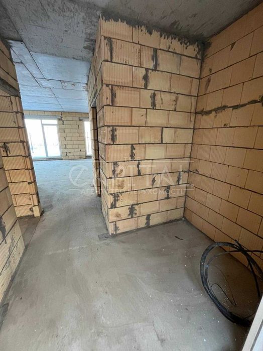 Продажа дома (дуплекса) с видом на озеро,  Гатное, газ