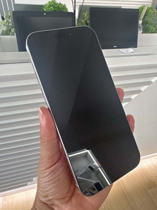 iPhone 16 Pro Max 256gb - Pague até 12x!