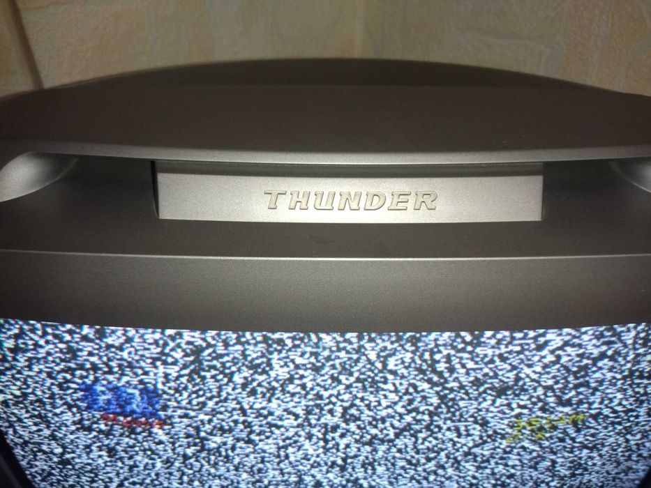 Телевізор Samsung  Thunder СS-21S4WR , STEREO BASS .