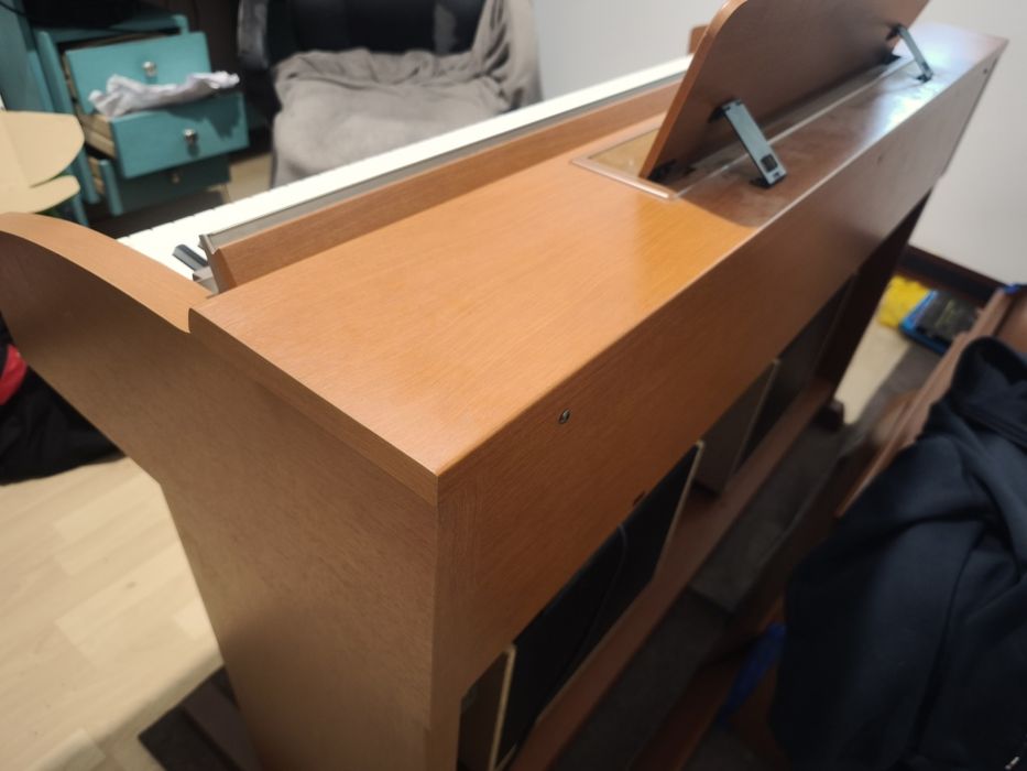 Pianino cyfrowe Yamaha CVP 305C