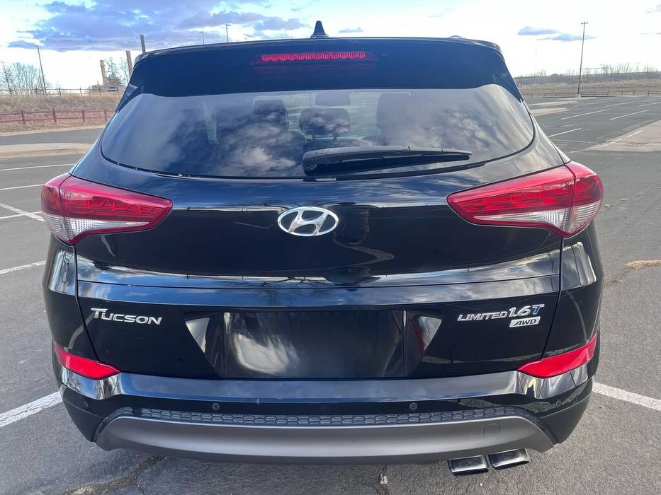 Hyundai Tucson Limited      2016