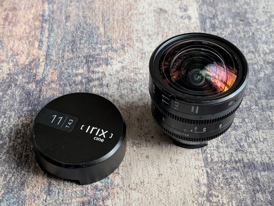 Obiektyw filmowy IRIX Cine lens 11mm T4.3 Canon EF Blackmagic 6K Pro