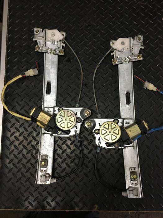 Mazda Xedos 9 - mechanizm podnoszenia szyby przód lewy prawy