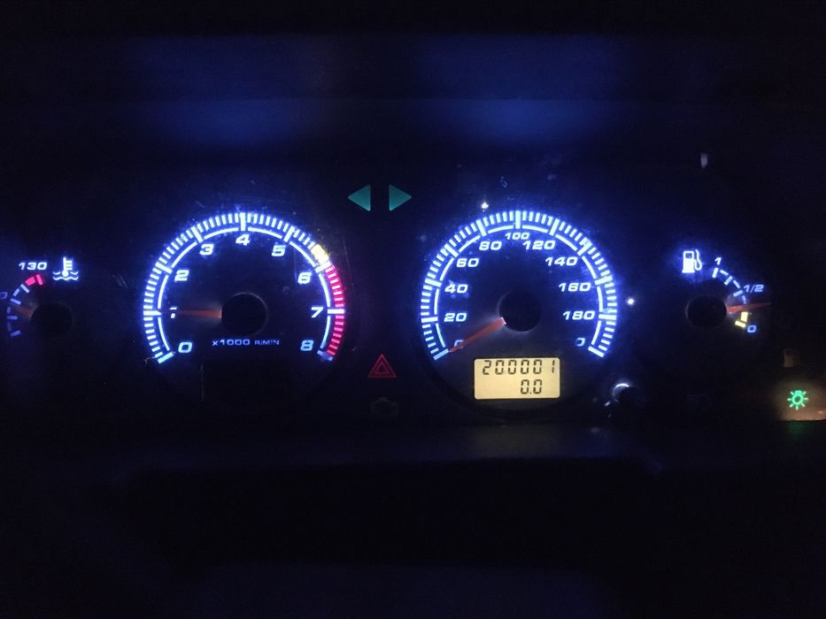 Продам ваз 21 12 машинка на каждый день! Перекупам  не звонить!!