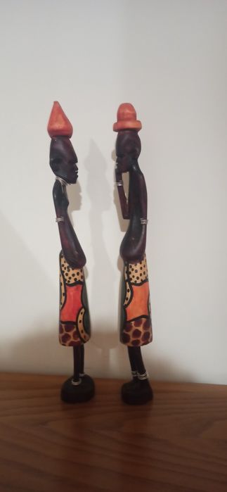 2 estatuetas africanas